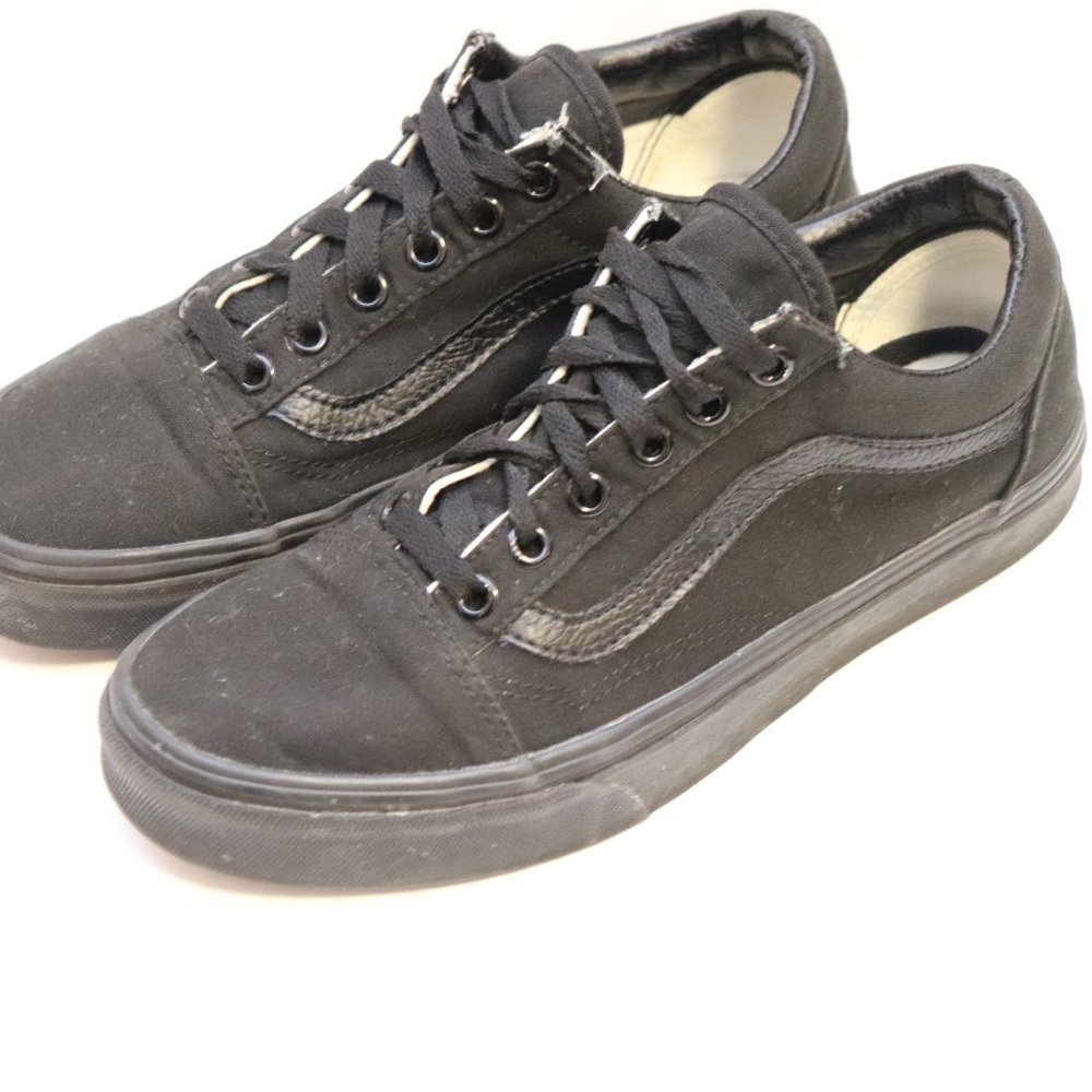 VANS Old Skool All Black Low Top Shoes